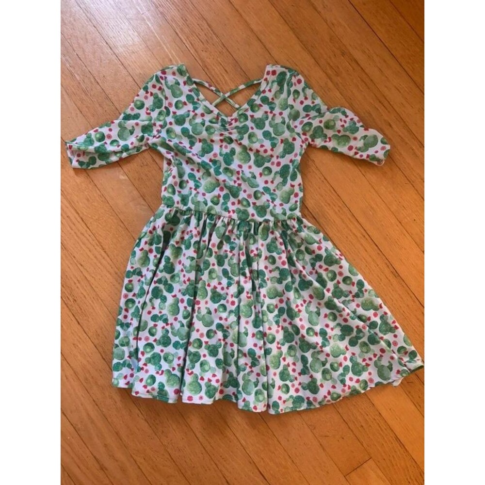 Girls dress size 5/6